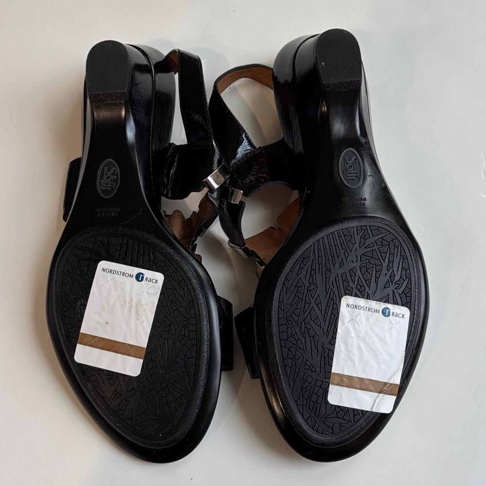 Women's Sofft Black patent Sandals NEW sz 10 med - Picture 4 of 4